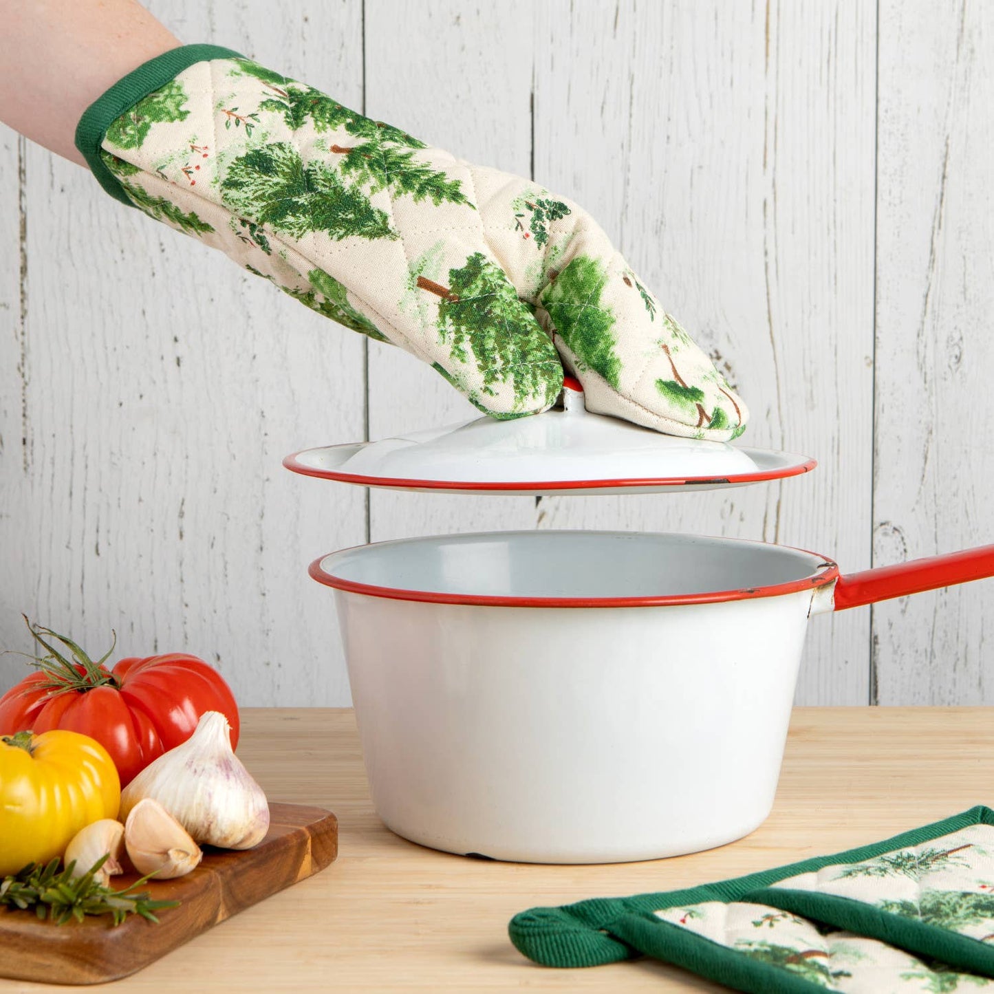 Woodland Spruce Mitt