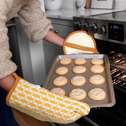 Save The Bees Pot Holder Set
