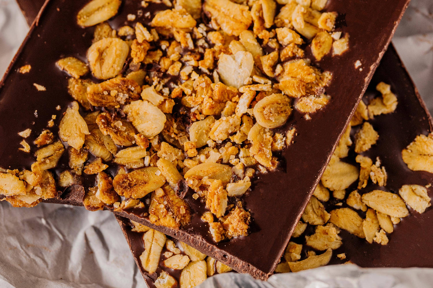 60% Apple Crisp Chocolate Bar
