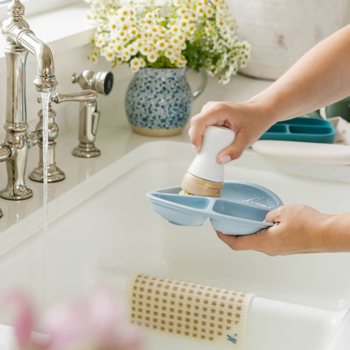 Forever Brush - Dish Cleaning Brush