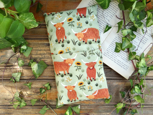 Comfort Pack Heating Pad, Highland Cows