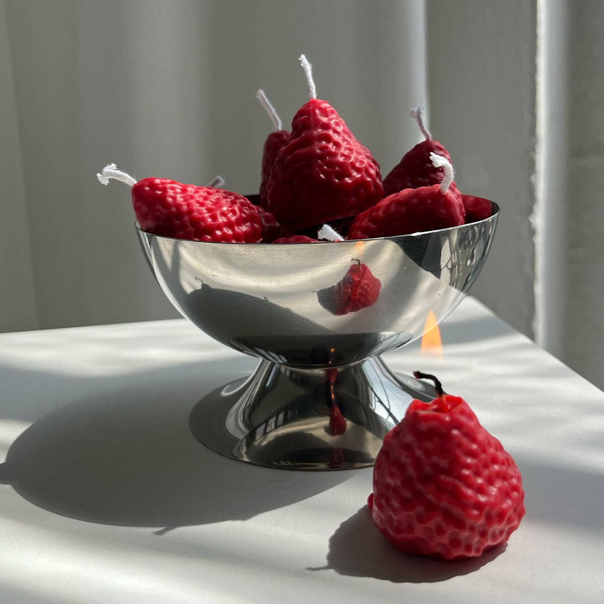 Strawberry Candles - 8 Pack