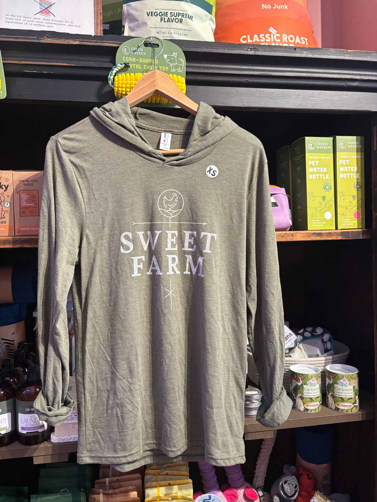 Logo T-shirt Hoodie (pick a color)