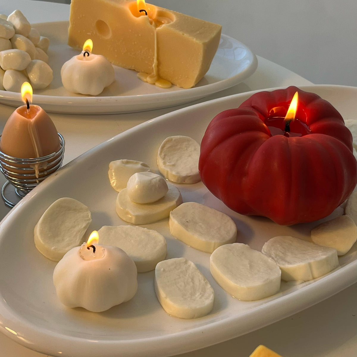 Jumbo Heirloom Tomato Candle, Red